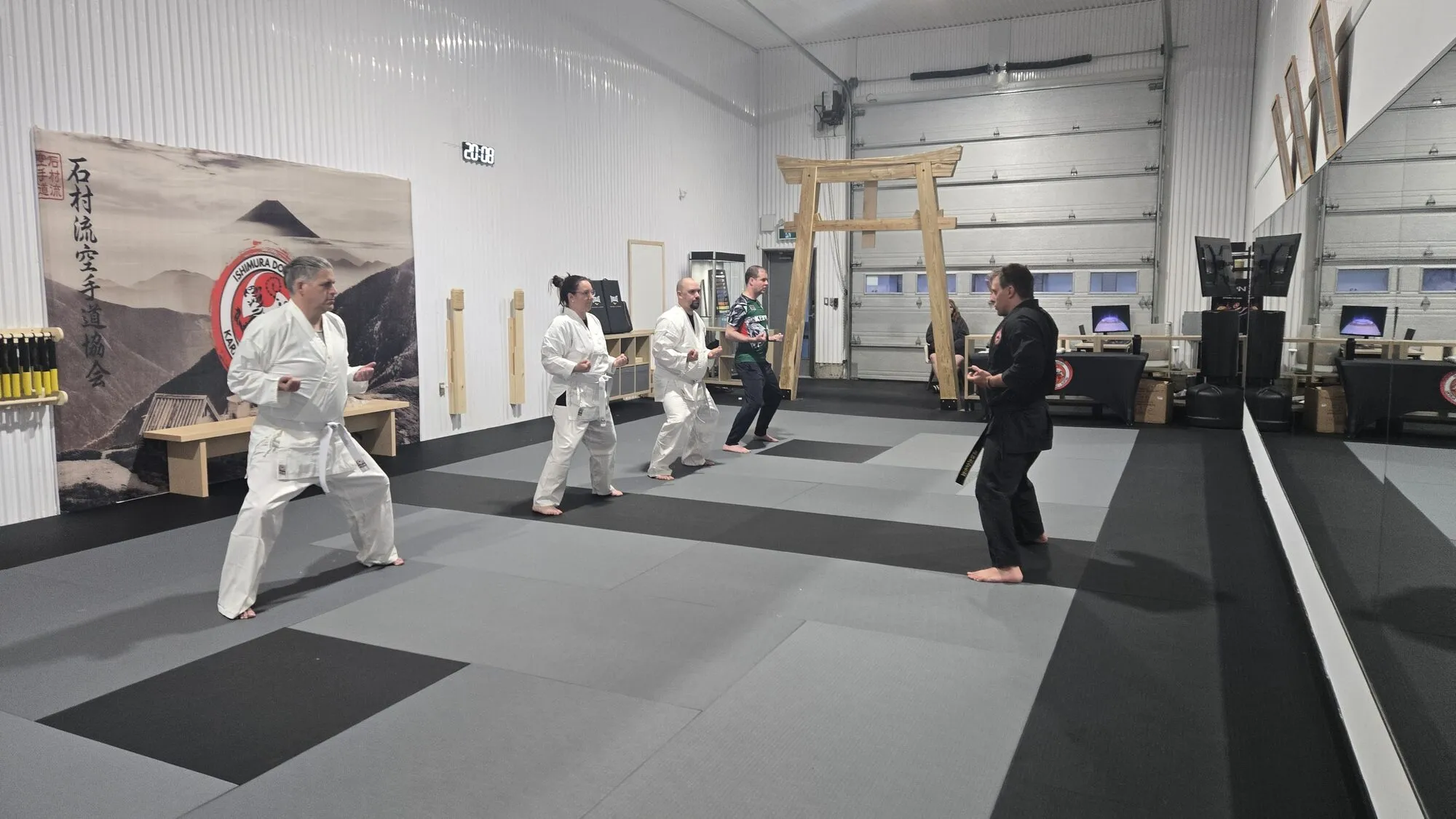 Cours de groupe au Ishimura Dojo